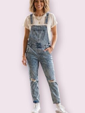 Blank NYC Overalls Stone Wash Denim Blue Size 28